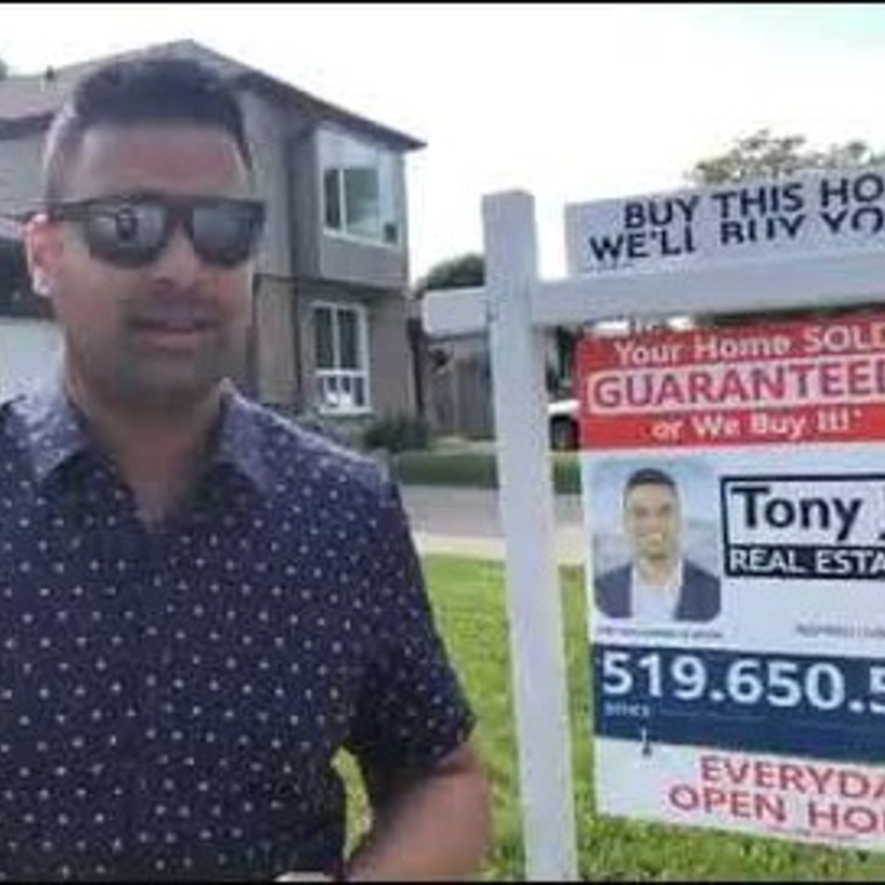 Sex In The Park And A Chat About Real Estate Prices episode artwork