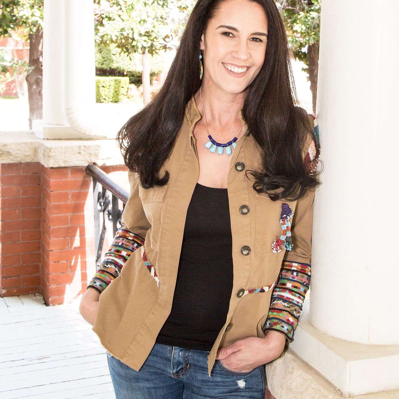 #24: Brianna Ruelas Consultant, Singer, Songwriter, & Former top 100 finalist on American Idol, Season 4 episode artwork