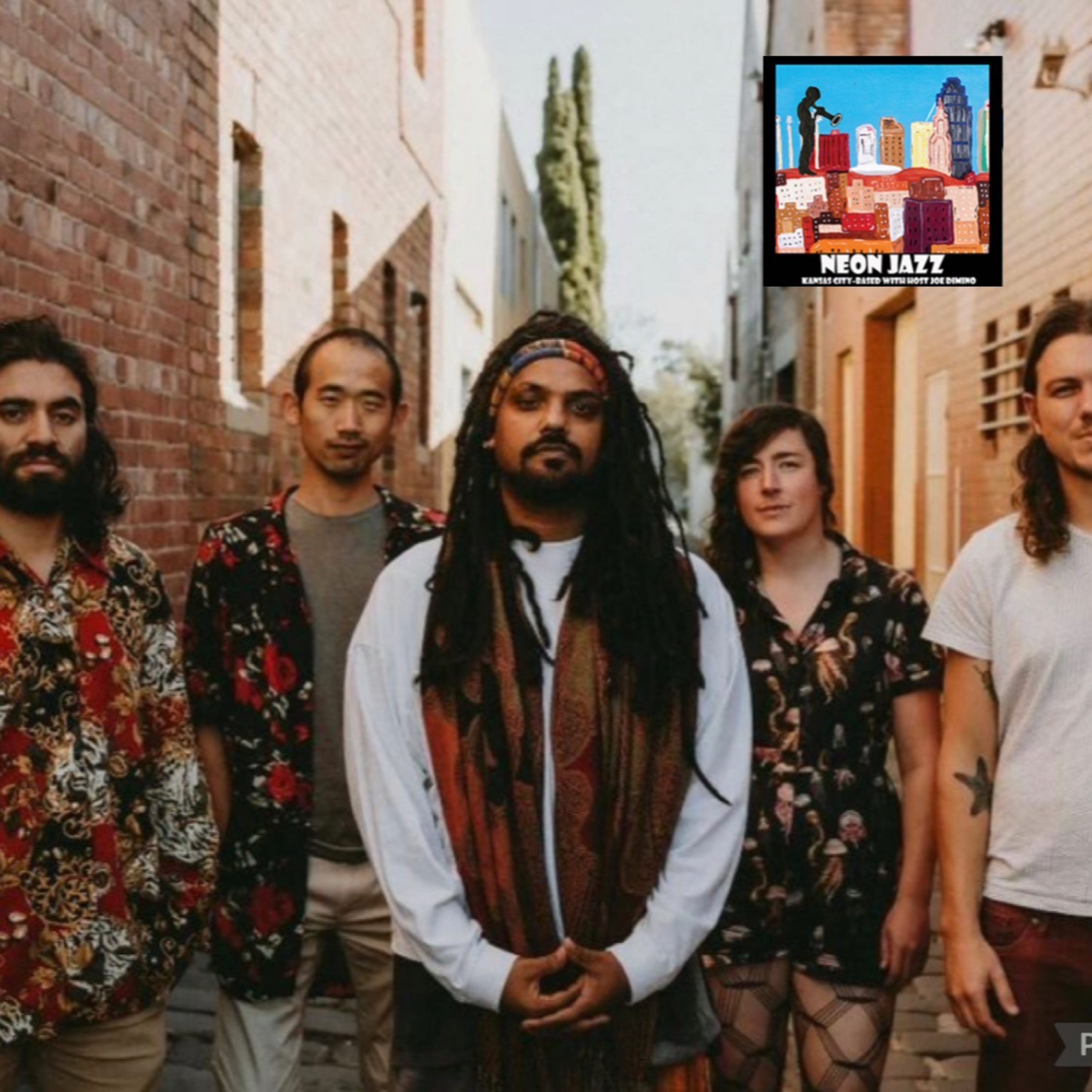 Bassist Jamie McElhinney in the Australian Jazz Group Firetail episode artwork