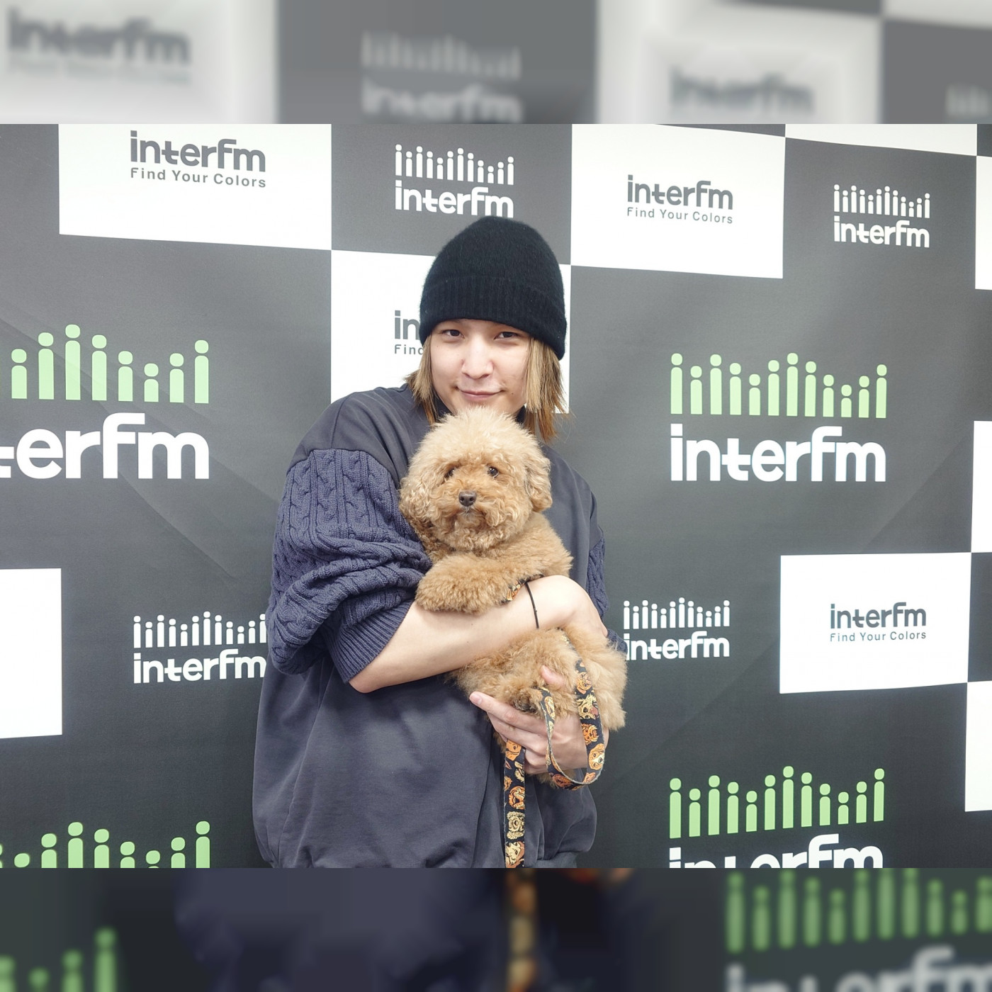 歌手＆俳優として活躍中のレイニさんと朝みみ！トーク🐩vol.1 　／　初対面のレイニさんと番組犬テコ。この落ち着きの裏には、、、次週に続く🐶