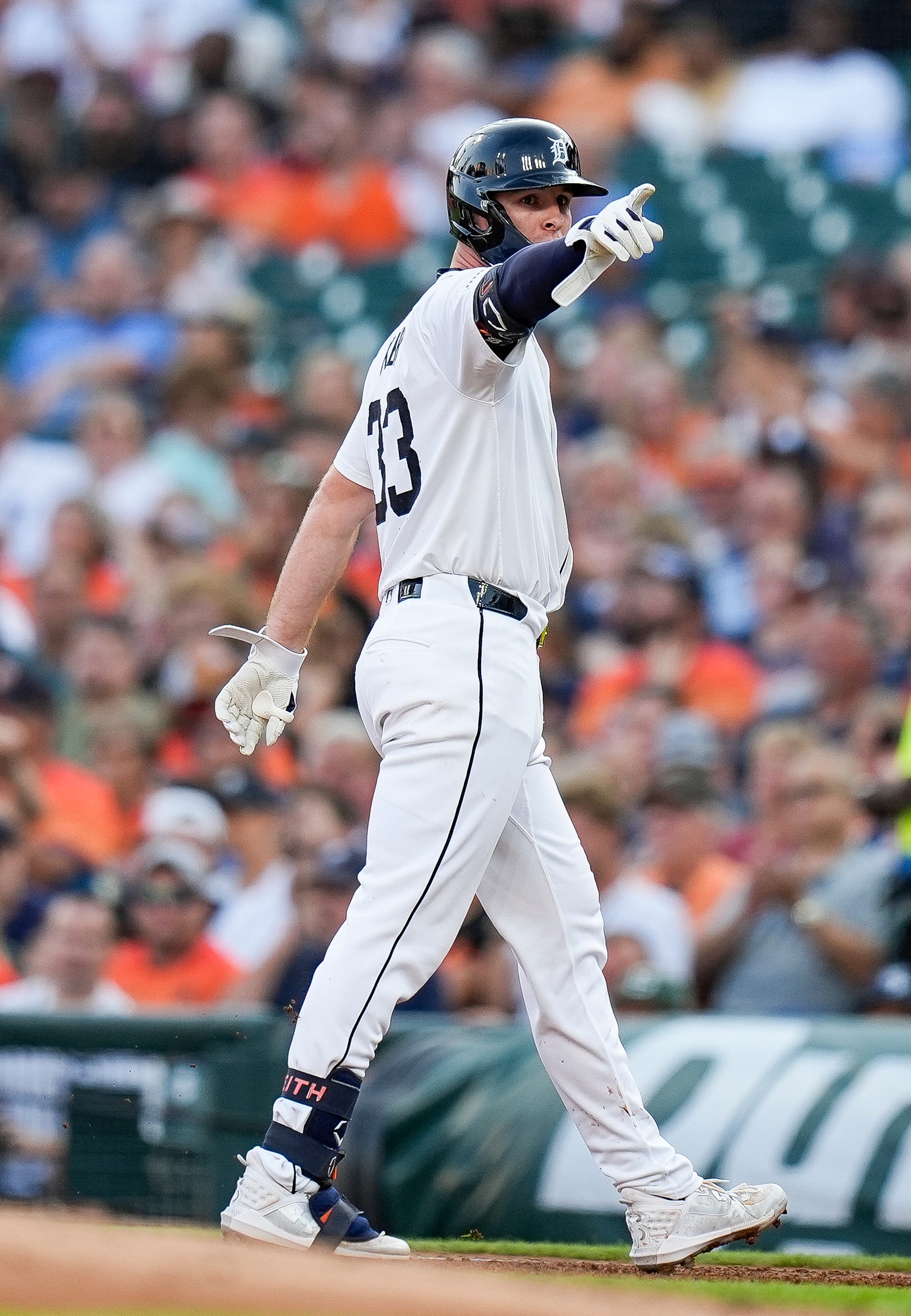 Tigers comeback and steals Game 1 in KC episode artwork