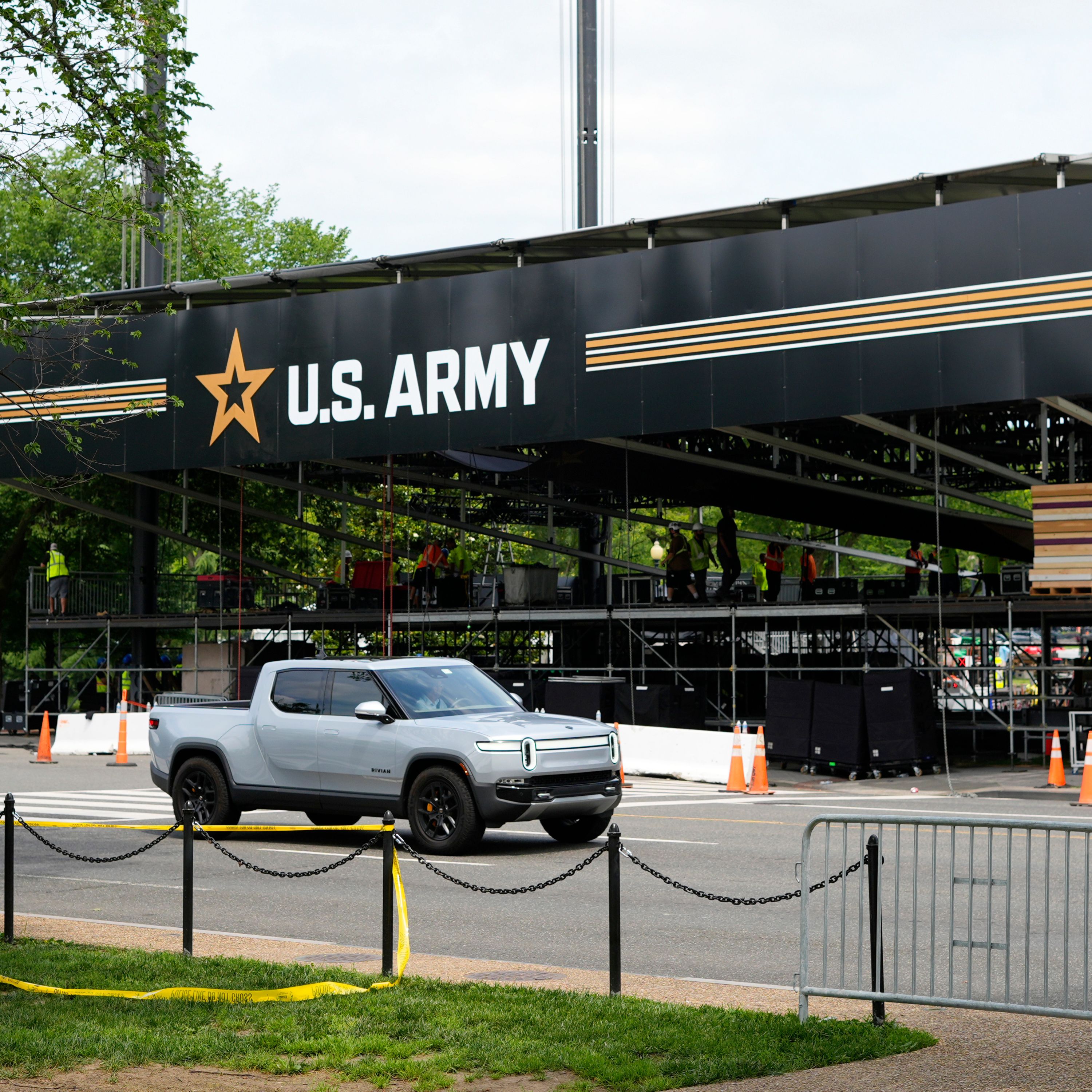 Pentagon Faces Scrutiny Over Parade and Protest Spending
