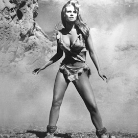 19: Raquel Welch, From Pin-up to Pariah