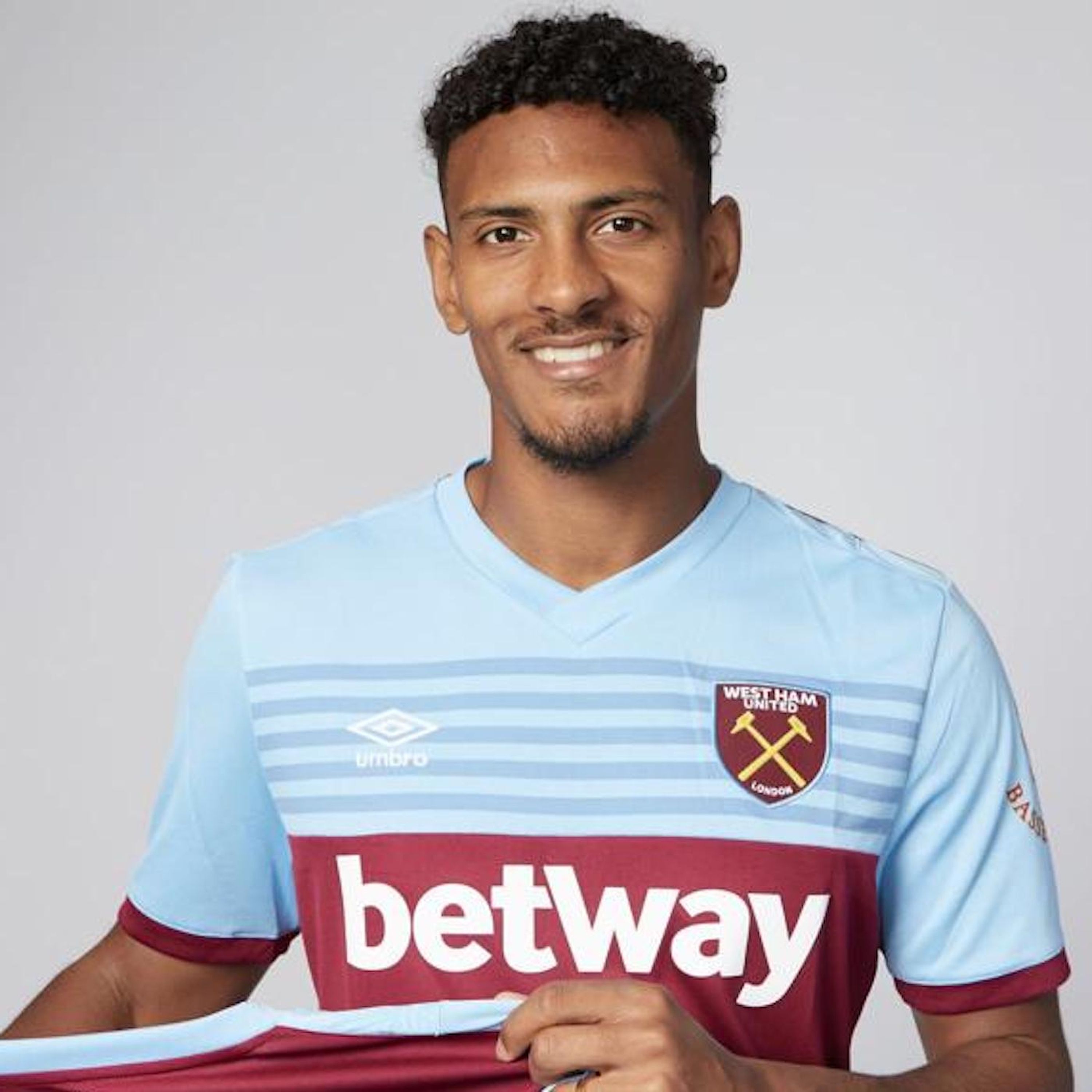 Unveiled - World’s First Self Tackling Footballer