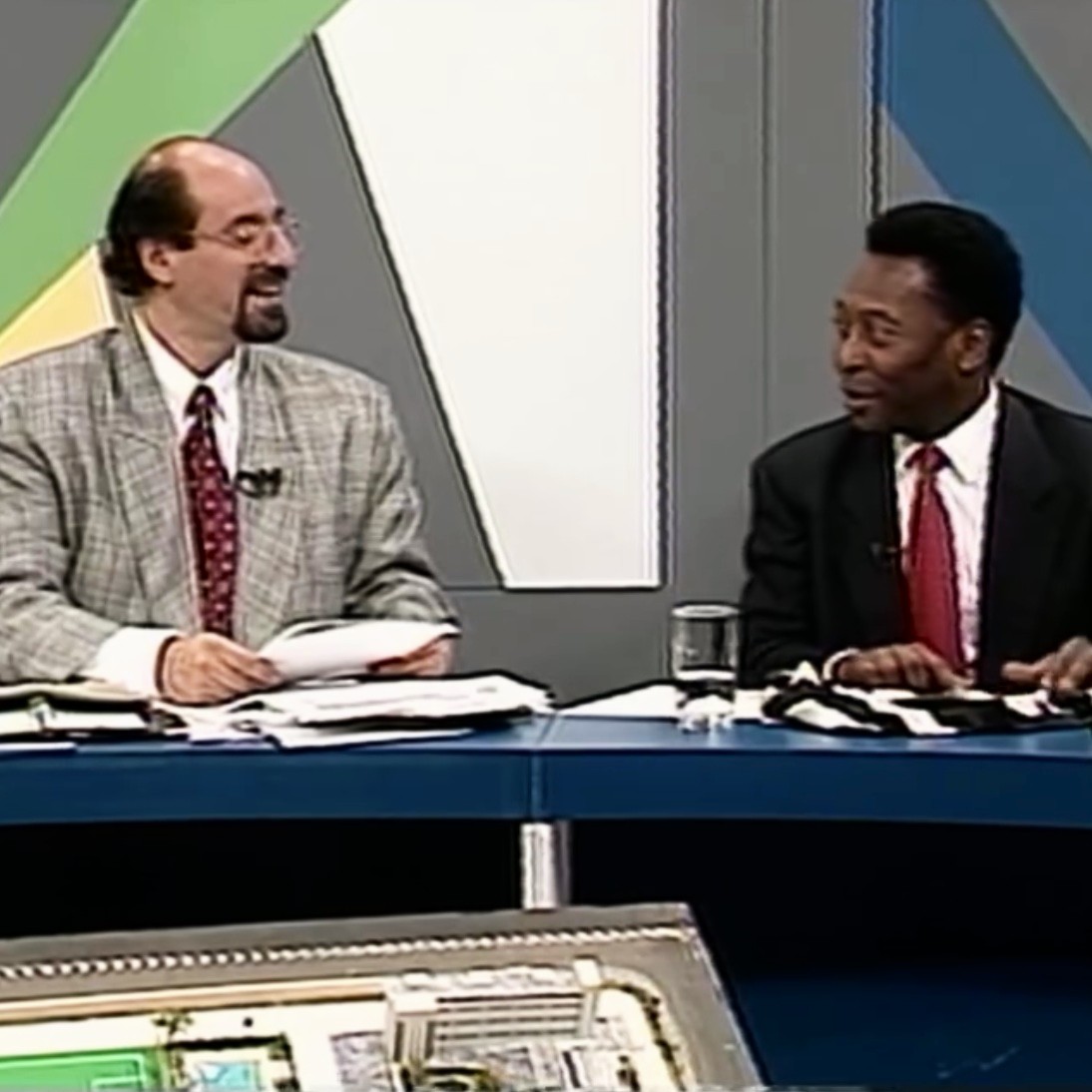 ARQUIVO WN - Pelé no programa "7 no Pique" - TV Record (1995)