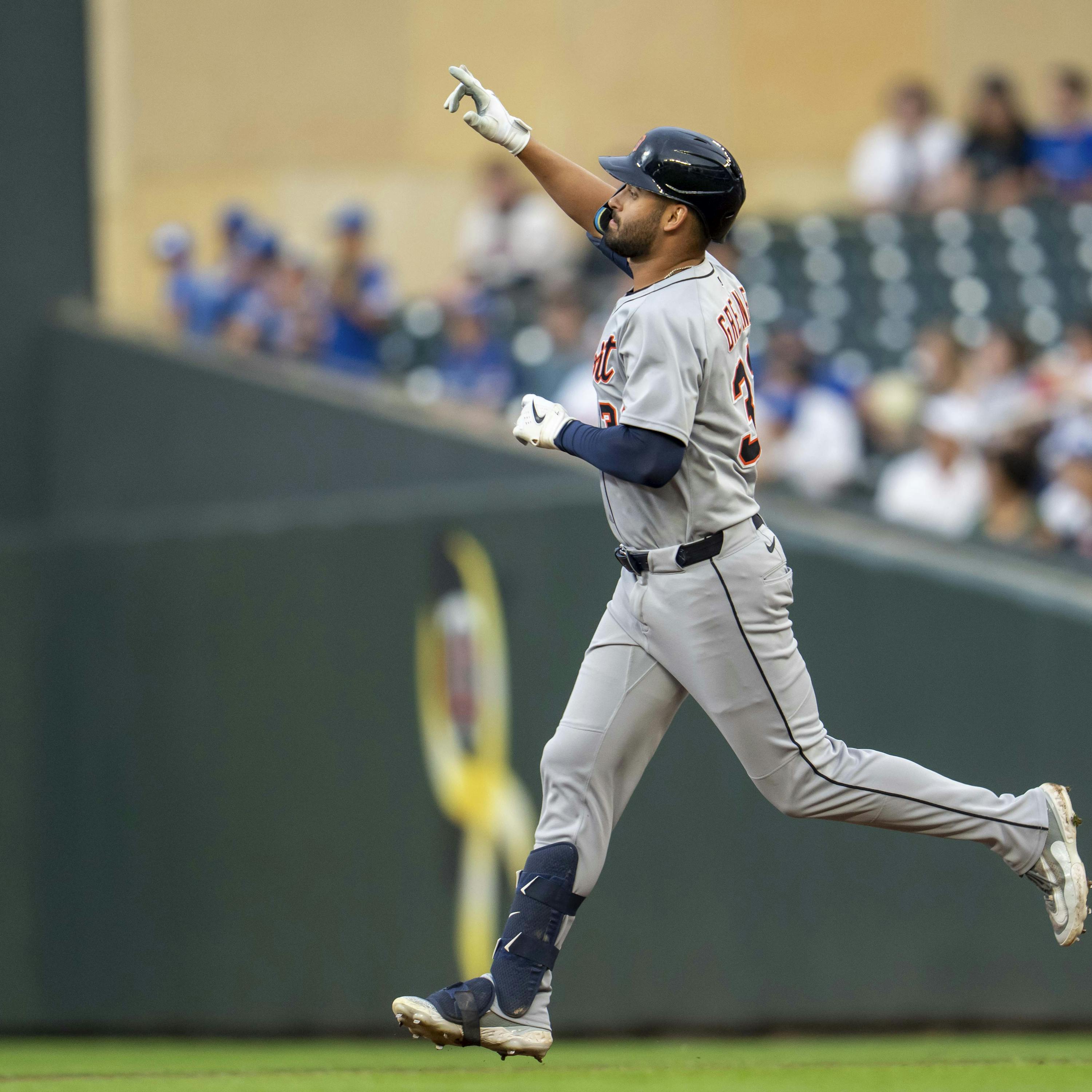 Tigers take the first 3 of 4 in Target Field