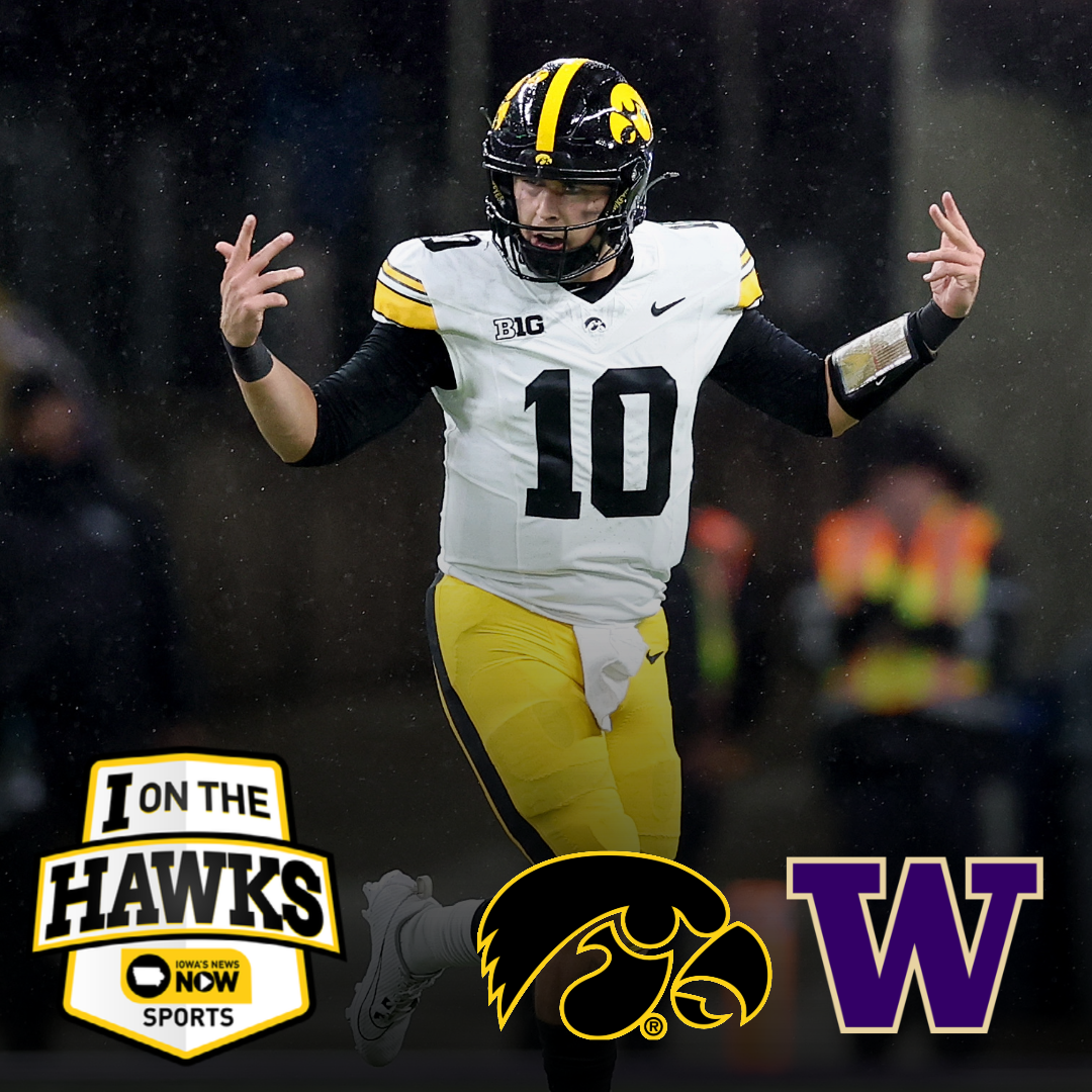 Hawks run wild in Seattle, dominate Huskies 41-24 episode artwork