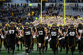 DuckTerritory's Erik Skopil joins the Swarmcast to preview Oregon