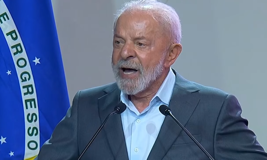 'Não sei por que foi transformado em problema político', diz Lula sobre indicação de Messias ao STF