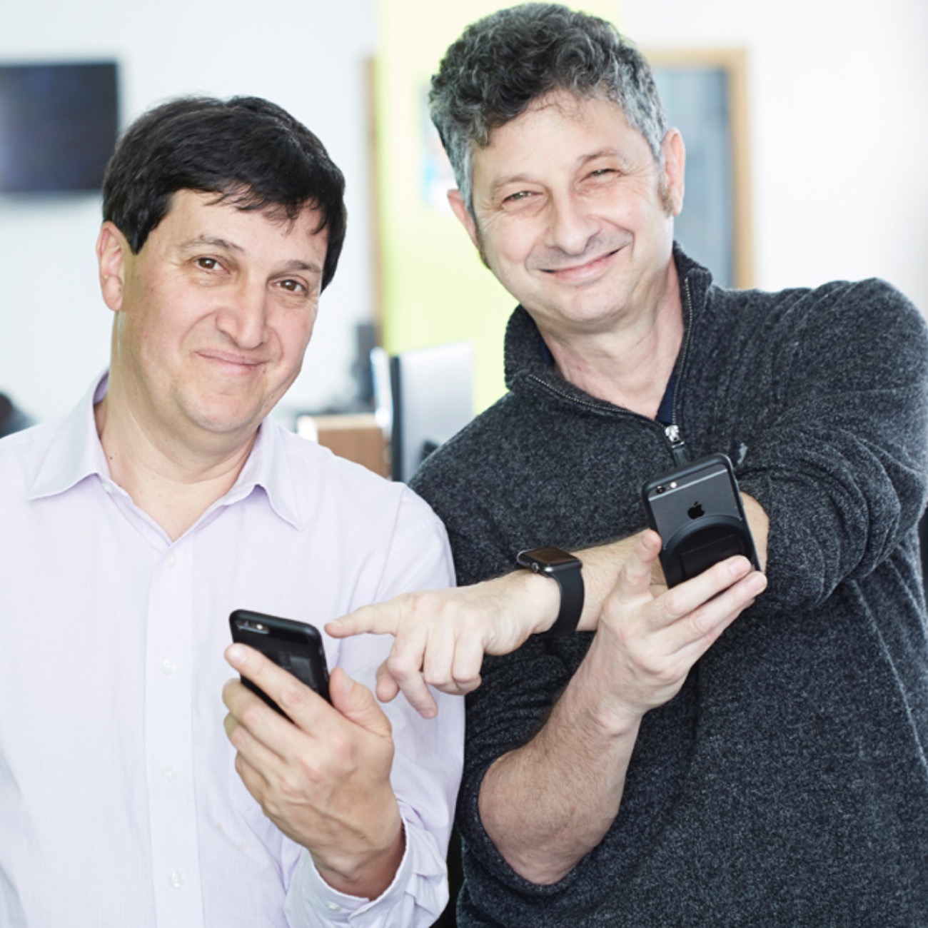 Gadgets & Gizmos: Twitter & Meta, edible drones, origami mice and artificial whipped cream episode artwork