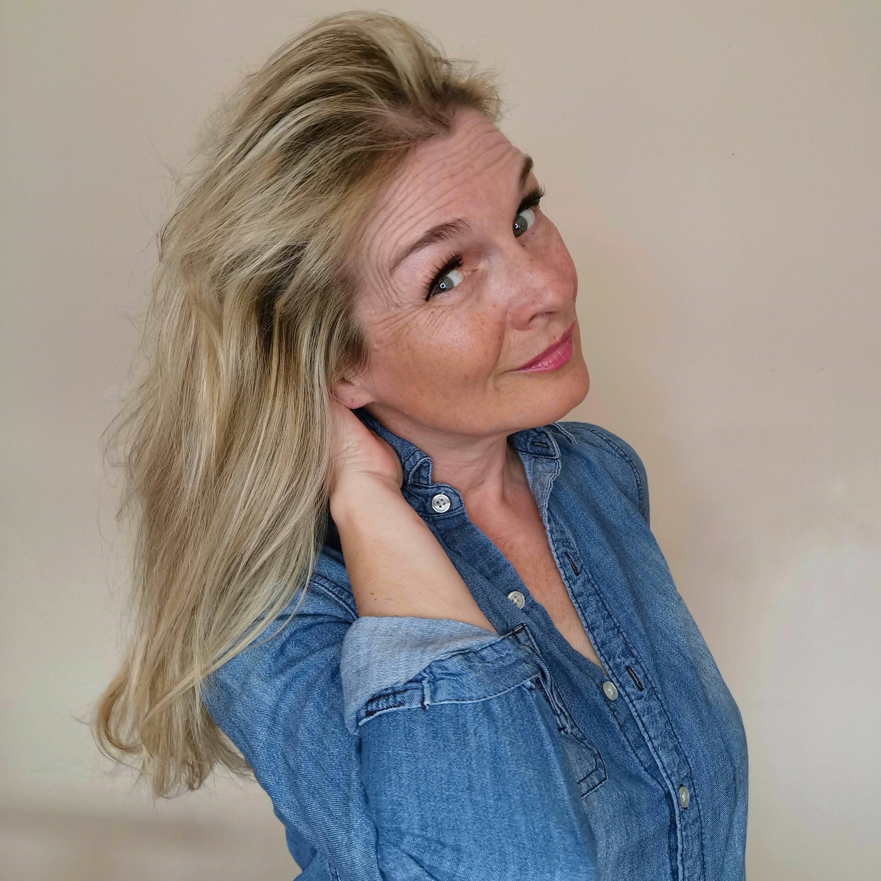 October Reflections: From Orange Shirts to Soulful Melodies