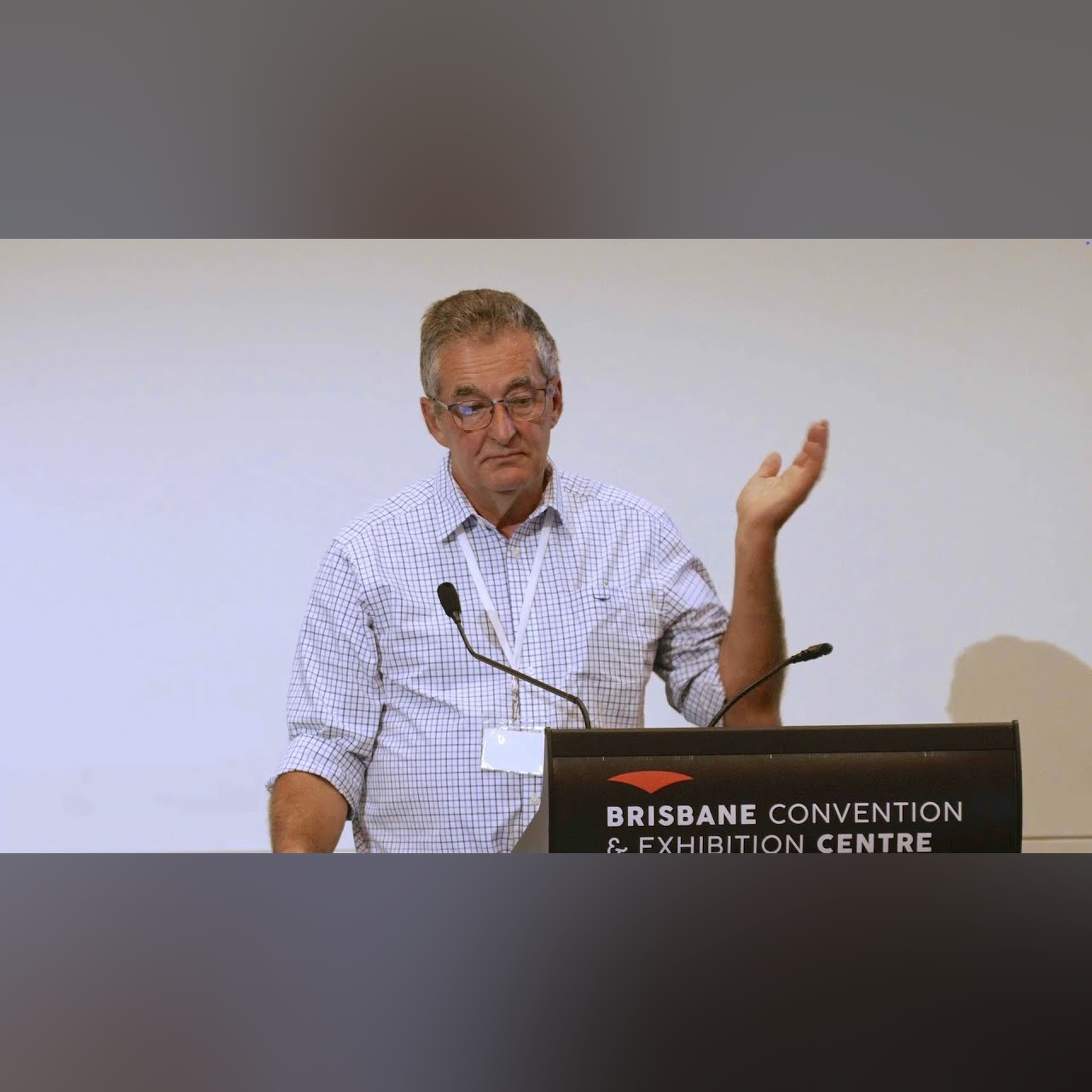 Dr. Andrew McIntyre - 'LCHF and Gastroenterology'