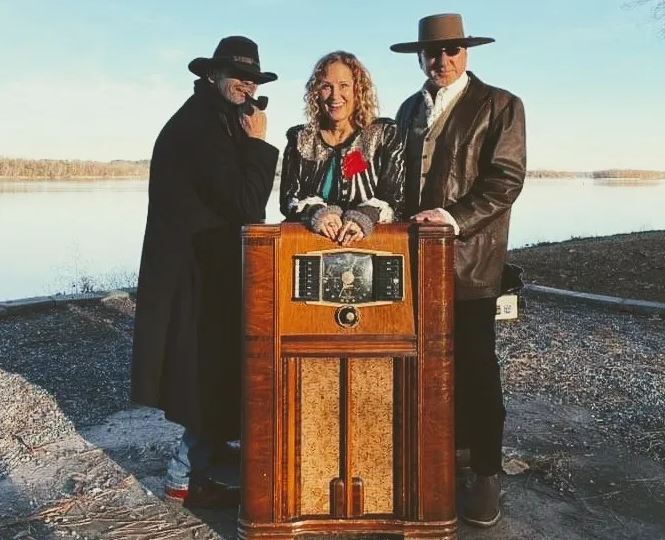 Ten Penny Gypsy Interview