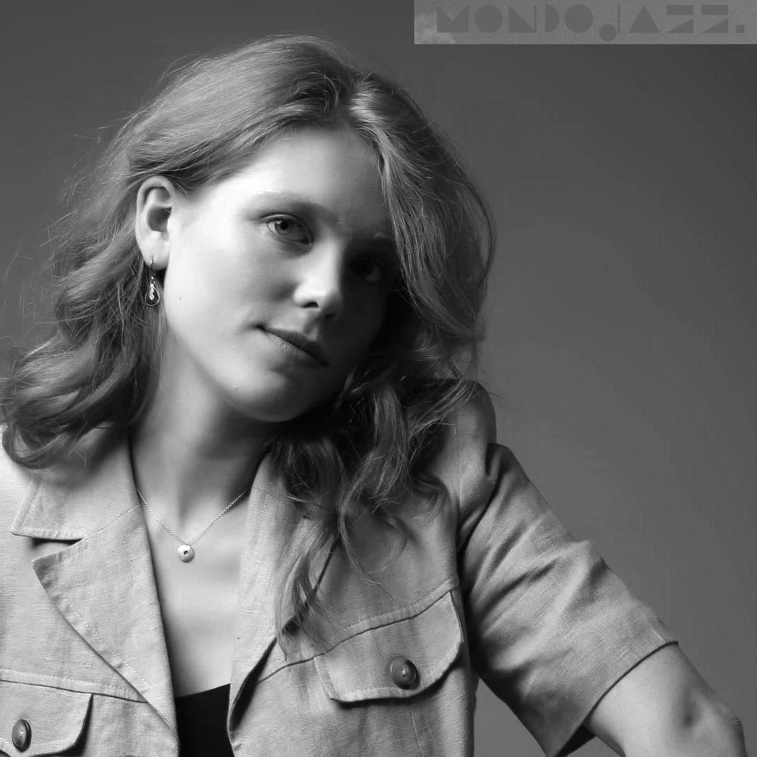 Lucy Mellenfield, Gregory Hutchinson, Niklas Lukassen, Nils Wülker, Wayne Horvitz, Etienne Guéreau [Mondo Jazz 358-2]