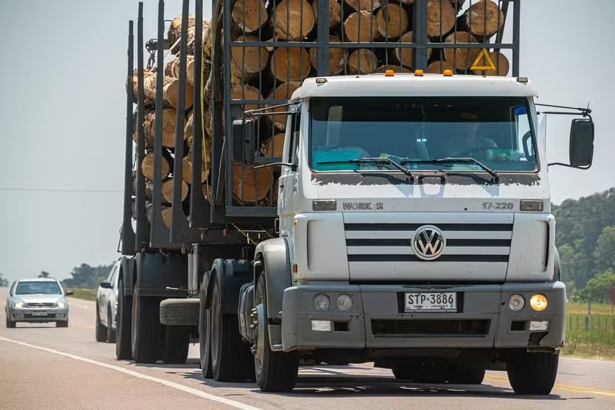 Governo publica MPs que endurecem regras do frete e mexem no preço do diesel episode artwork