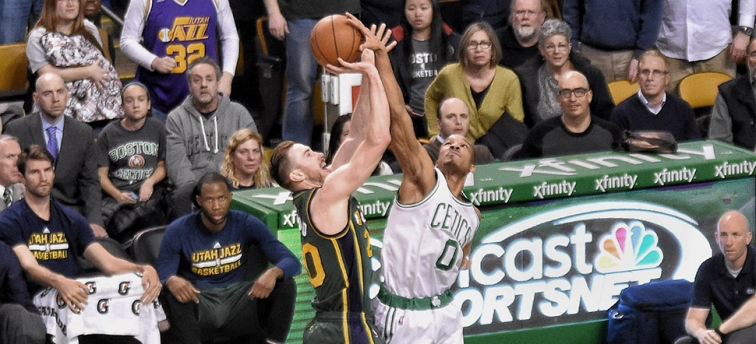 092: Celtics sign Gordon Hayward & trade Avery Bradley, what's next? episode artwork