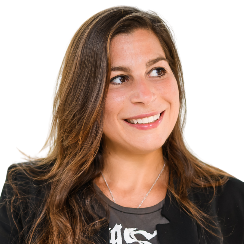 Empowering Displaced Persons and Refugees to Become Online Language Teachers and Tell Their Stories Across the World with Aline Sara (Ep 166)