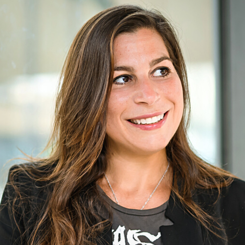 166: Empowering Displaced Persons and Refugees to Become Online Language Teachers and Tell Their Stories Across the World with Aline Sara