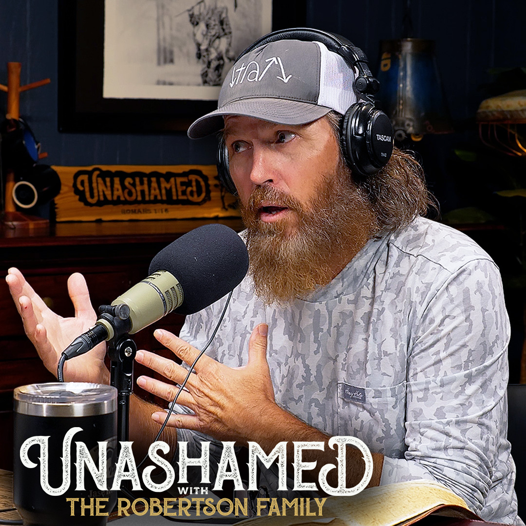 Ep 1442 | Jase Deep Dives into Baptism for the Dead & Al Follows Doc Holliday to His Grave