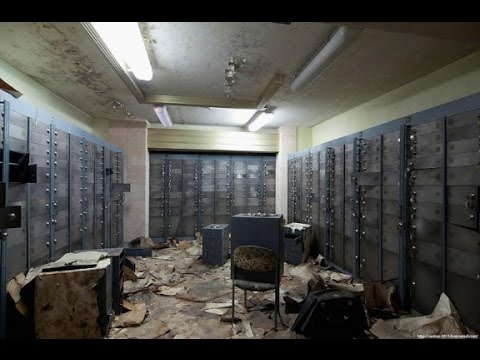 Evidence Locker 13: The Maniacs Museum Part 3 episode artwork