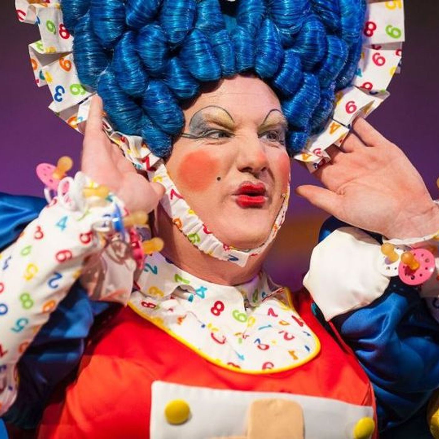 Day 8: 'Oh Yes It Is' or 'Oh No It Isn't' to Pantomime? episode artwork
