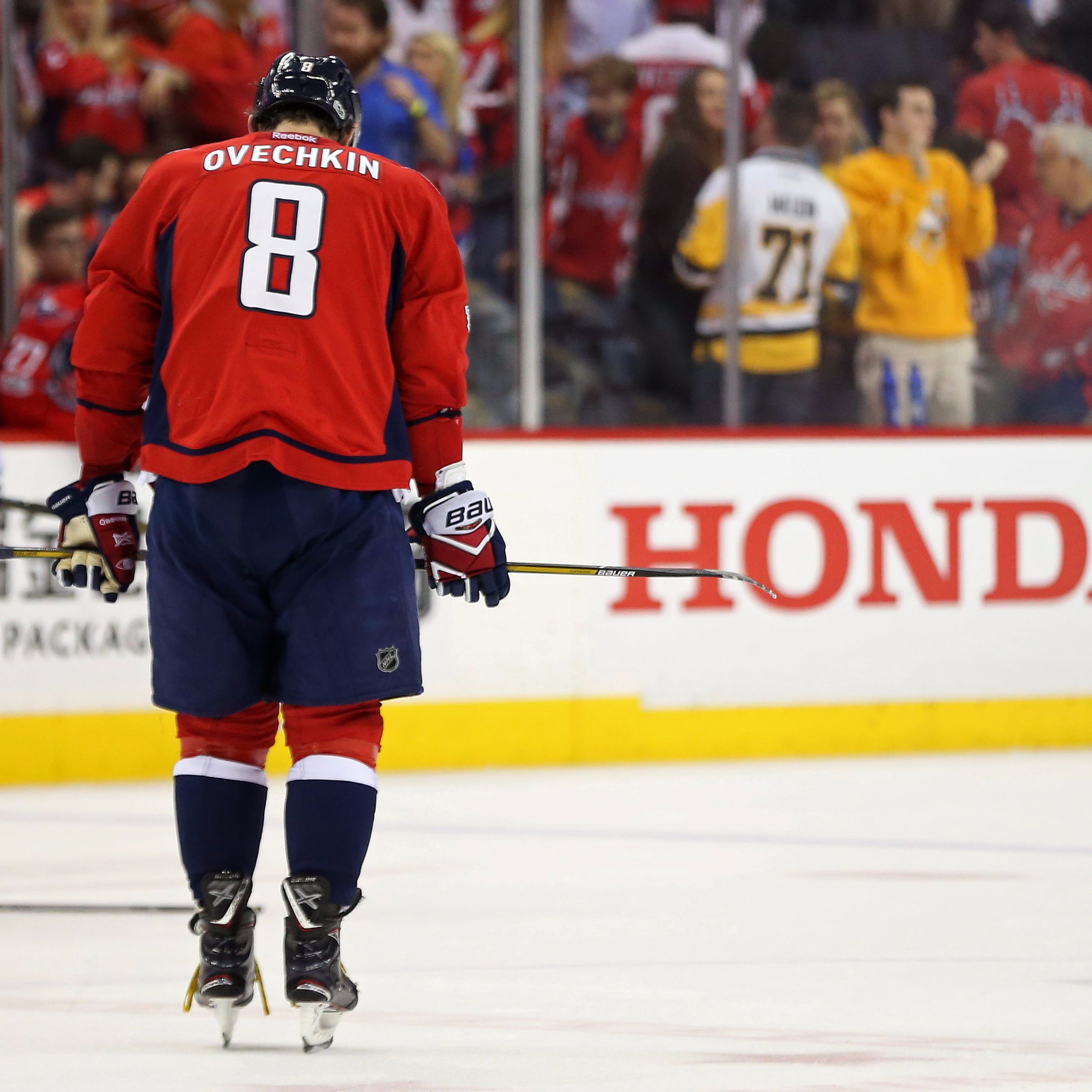 Ep 207:  Is it time to trade Alex Ovechkin? episode artwork