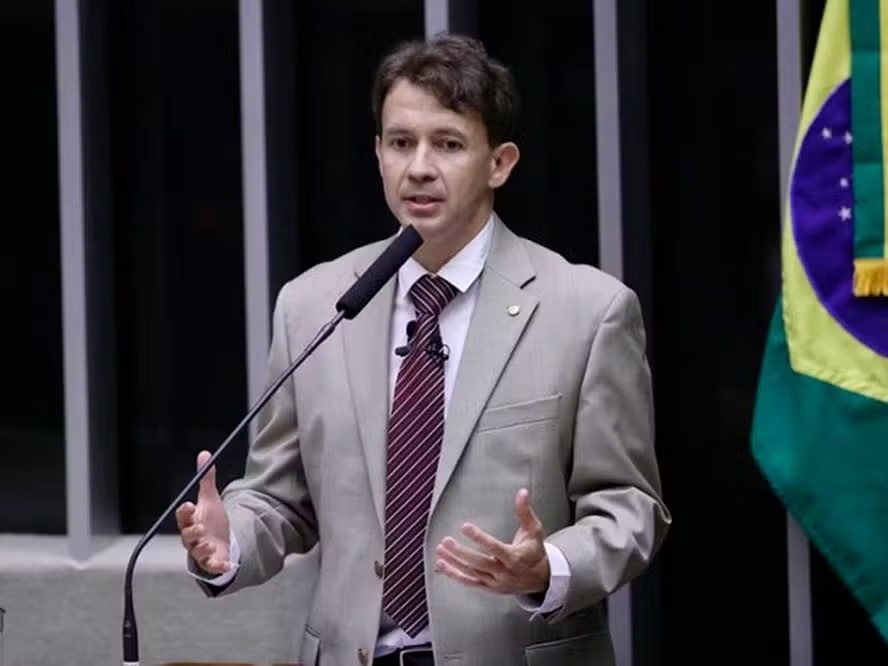 Deputado do União Brasil é alvo de operação da PF sobre desvio de emendas pix no Acre