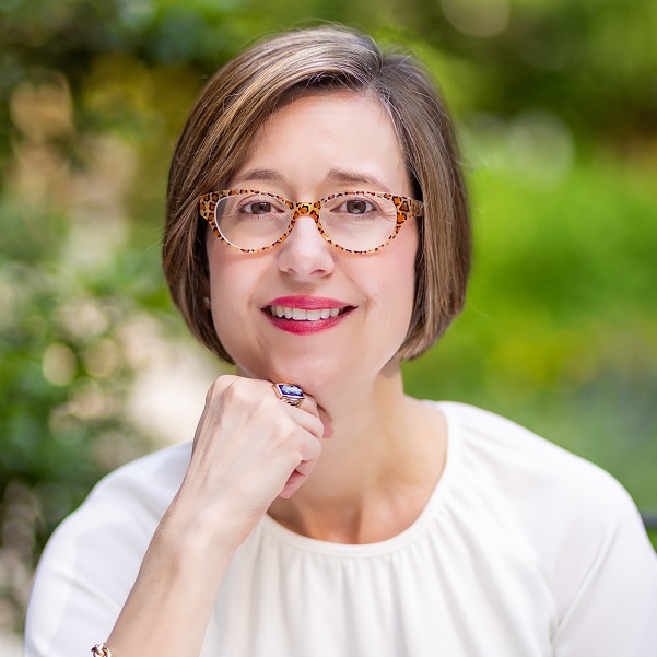 Heath Hardage Lee, "The Mysterious Mrs. Nixon"