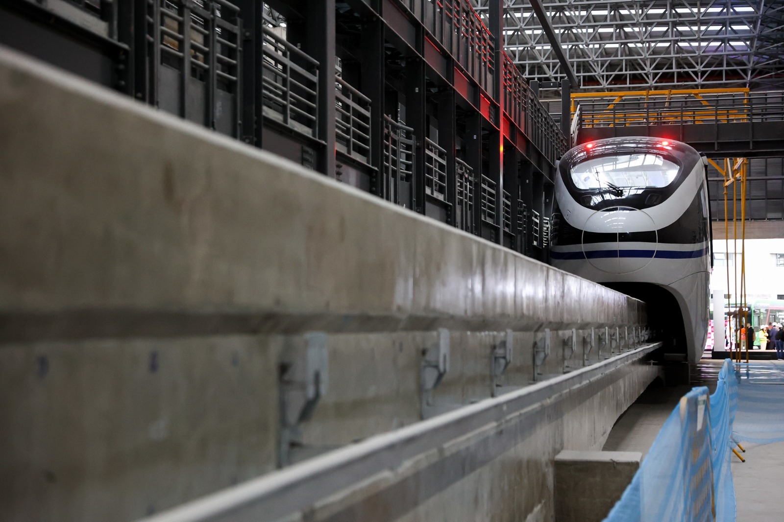 Governo de SP entrega Linha 17-Ouro do monotrilho