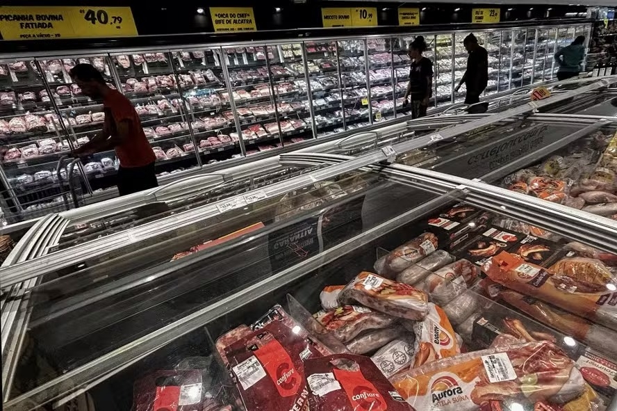 Tarifas chinesas sobre a carne bovina expõem dependência brasileira do mercado asiático
