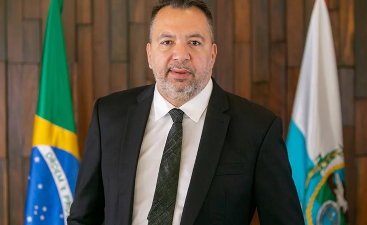 Ex-prefeito de Belford Roxo tem prisão mantida e será transferido para Bangu 8 episode artwork