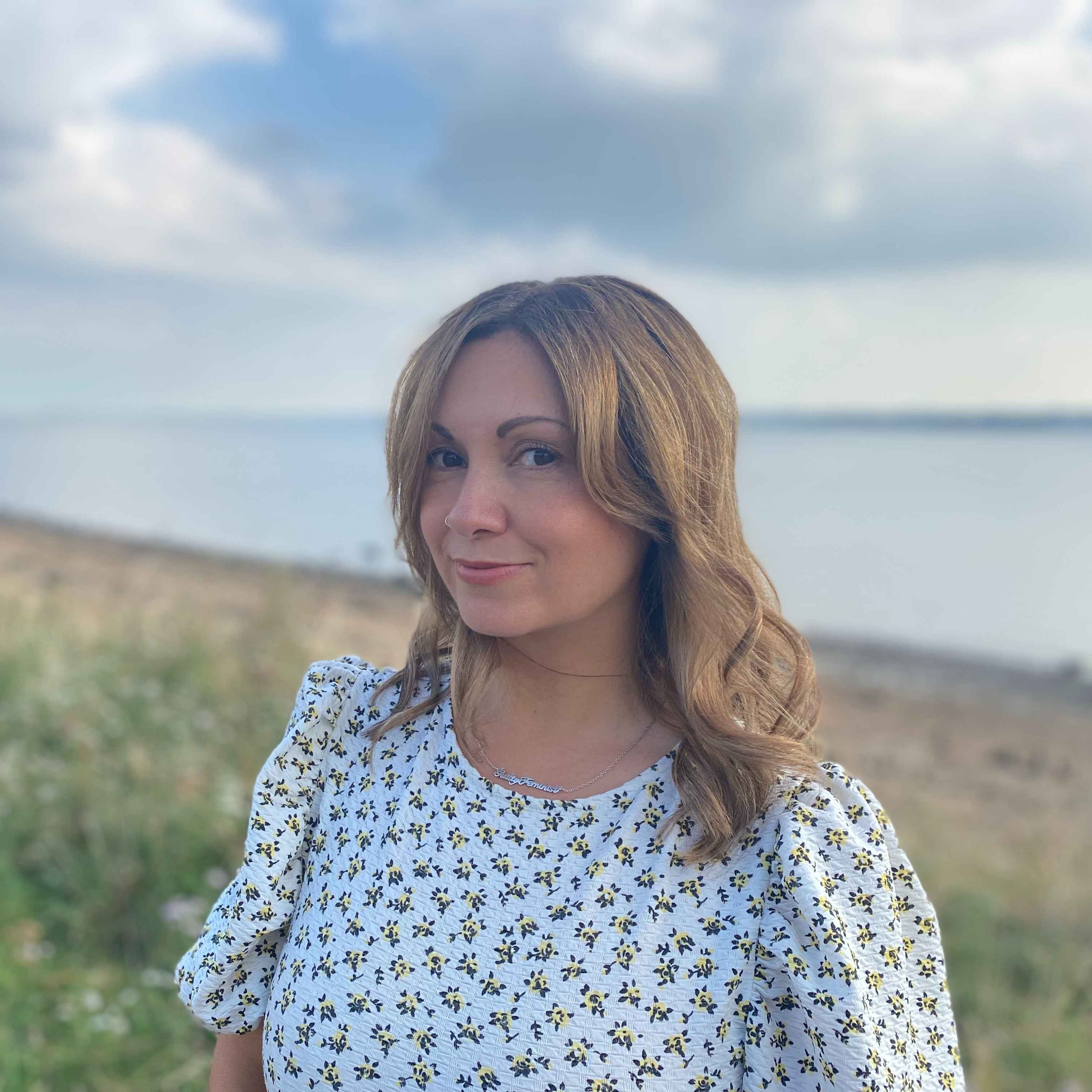 SIM Ep 808 Chops 238: Dr Lisa Sugiura talks online harm