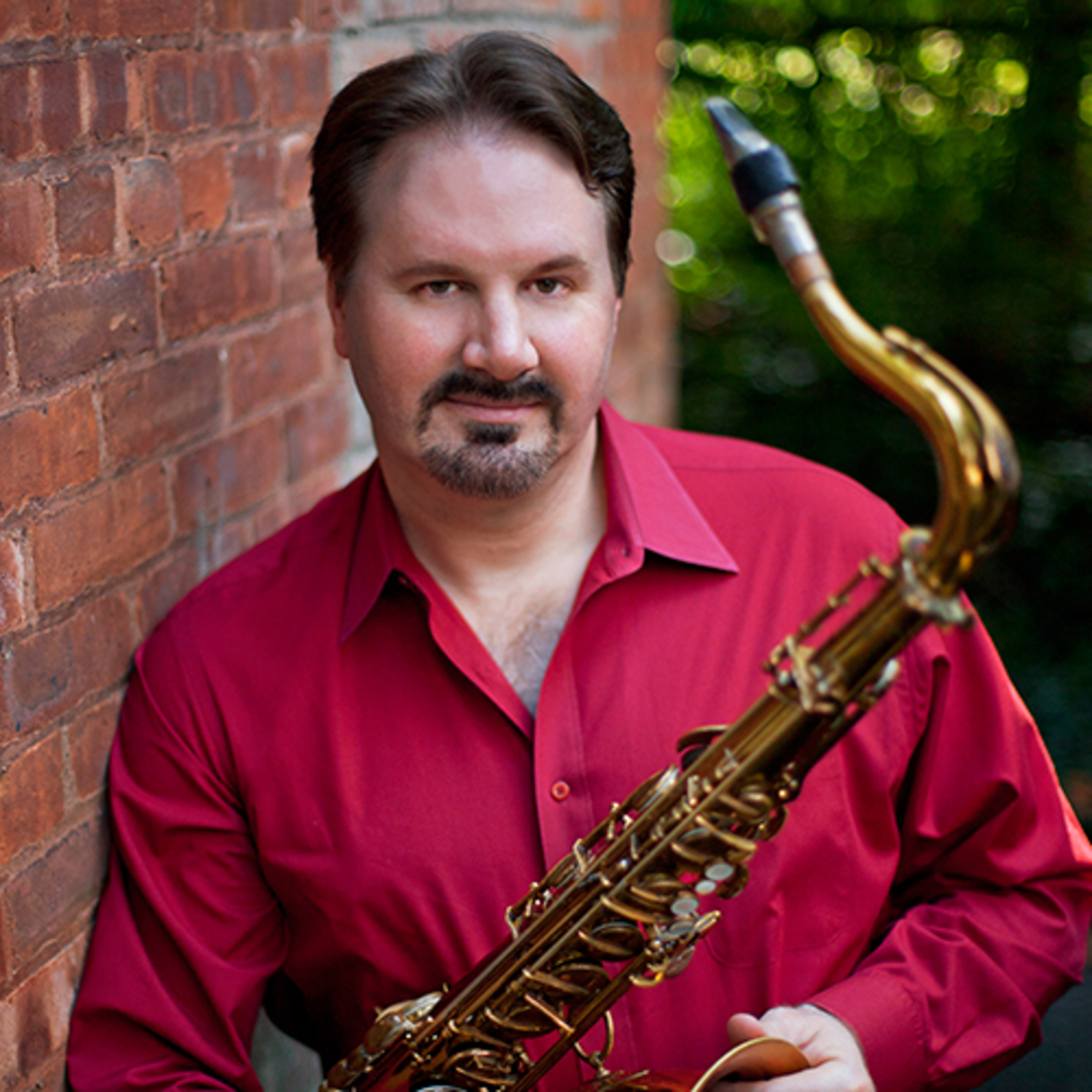 An Interview with NYC Saxophonist & Renaissance Man Russ Nolan episode artwork