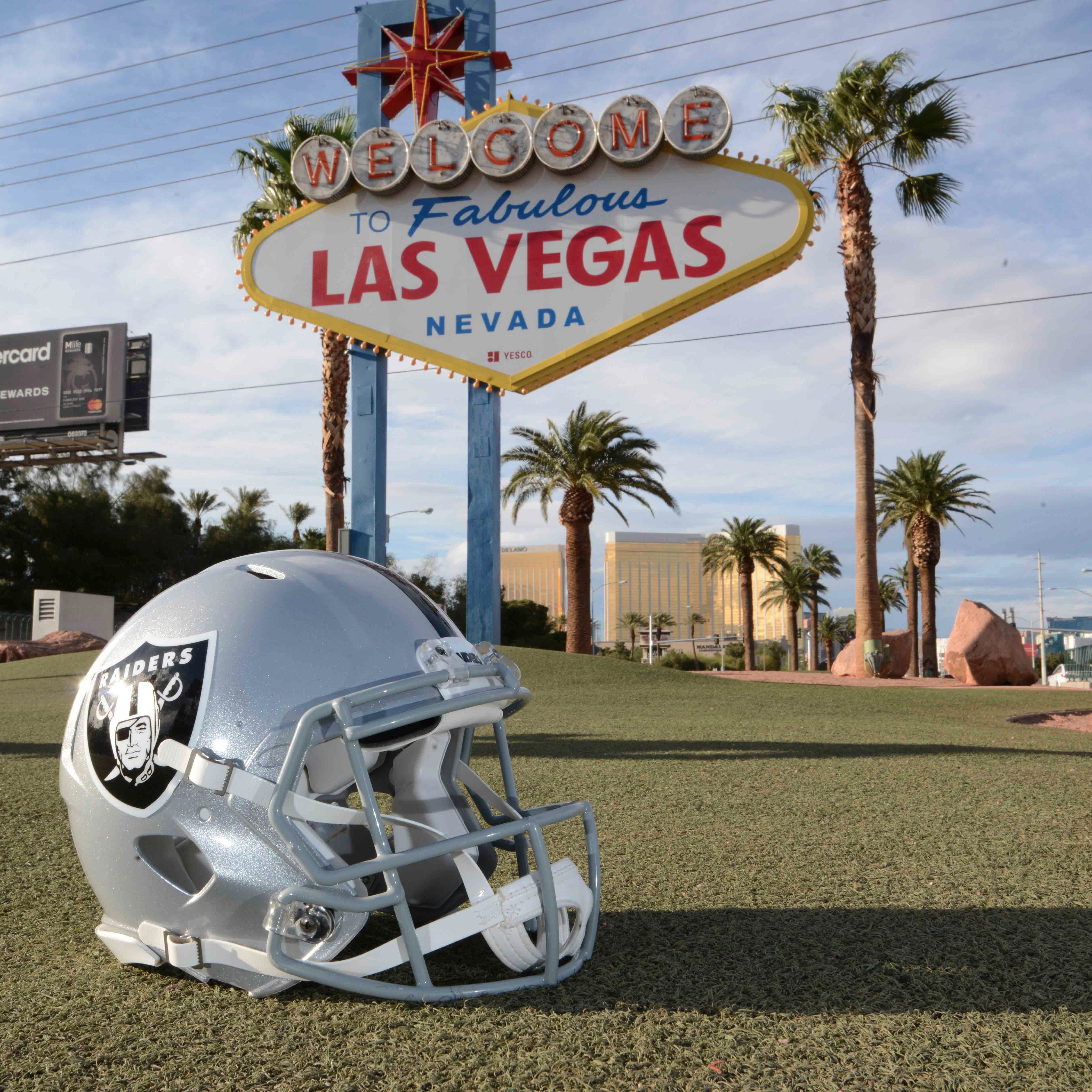 Ep 196: Why the Raiders move to Las Vegas is going to be so awkward episode artwork