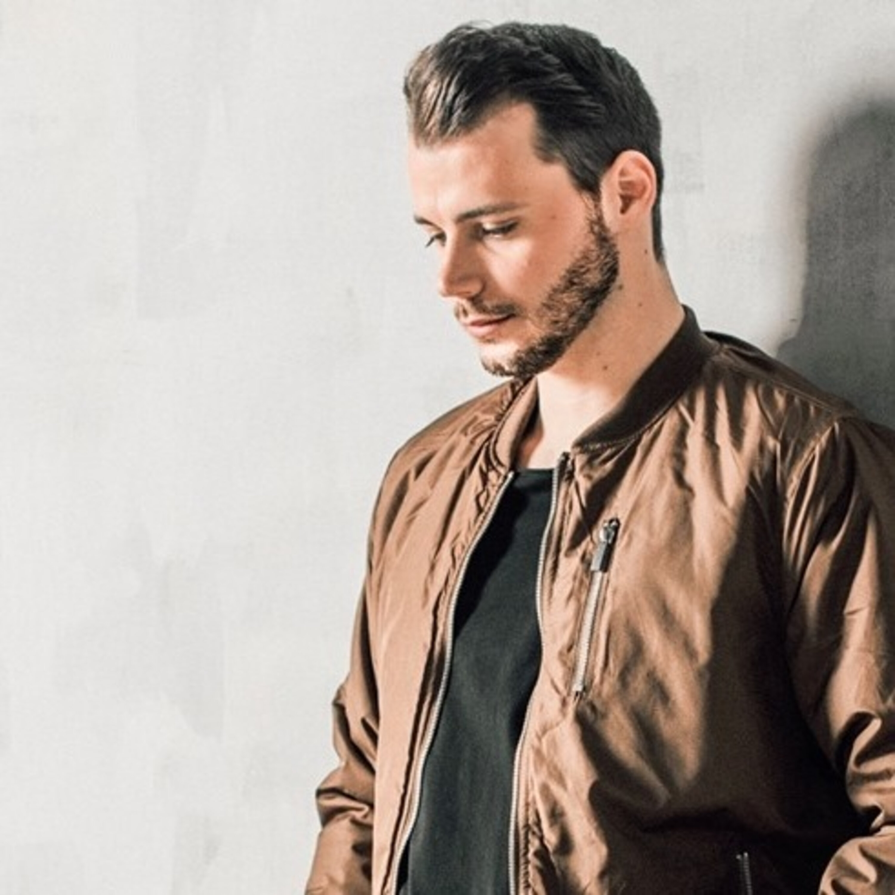 Josh Ross "Born With A Boyfriend" - Country 104 Acoustic Exclusive episode artwork