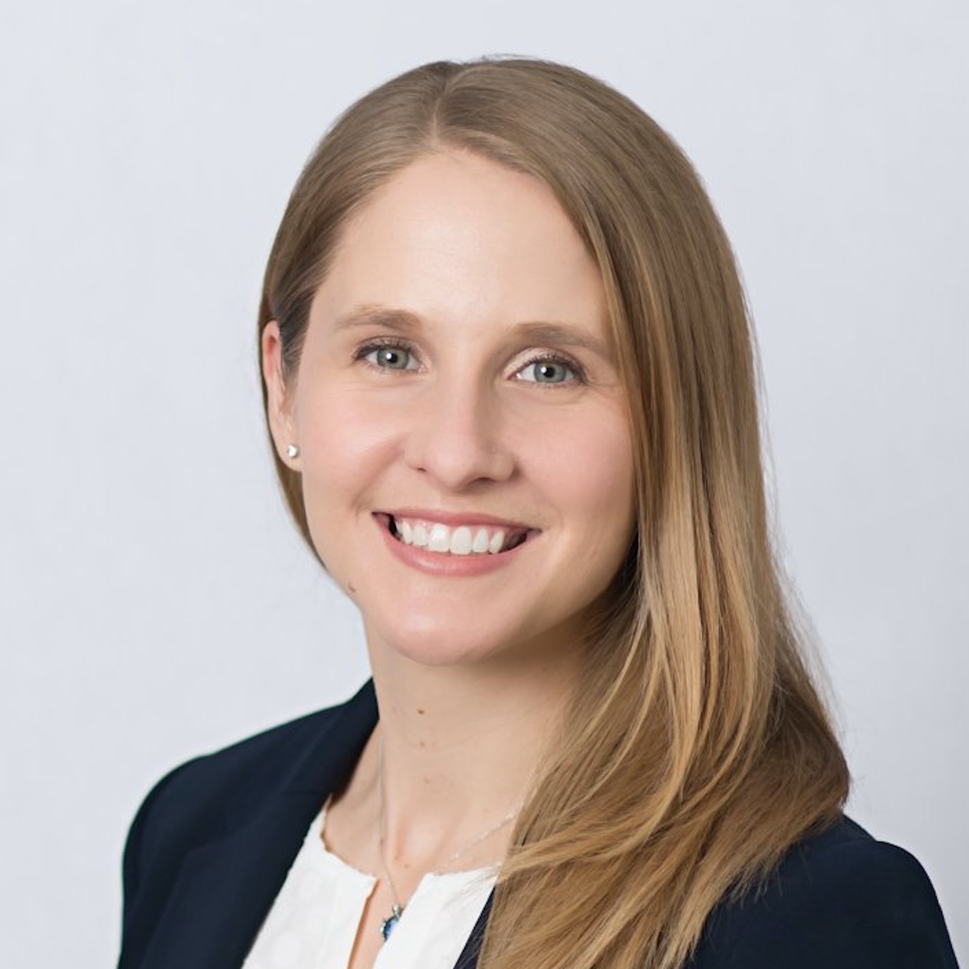 Ep. 255 Overcoming Imposter Syndrome: New Perspectives for Urology Trainees with Dr. Michelle Van Kuiken episode artwork
