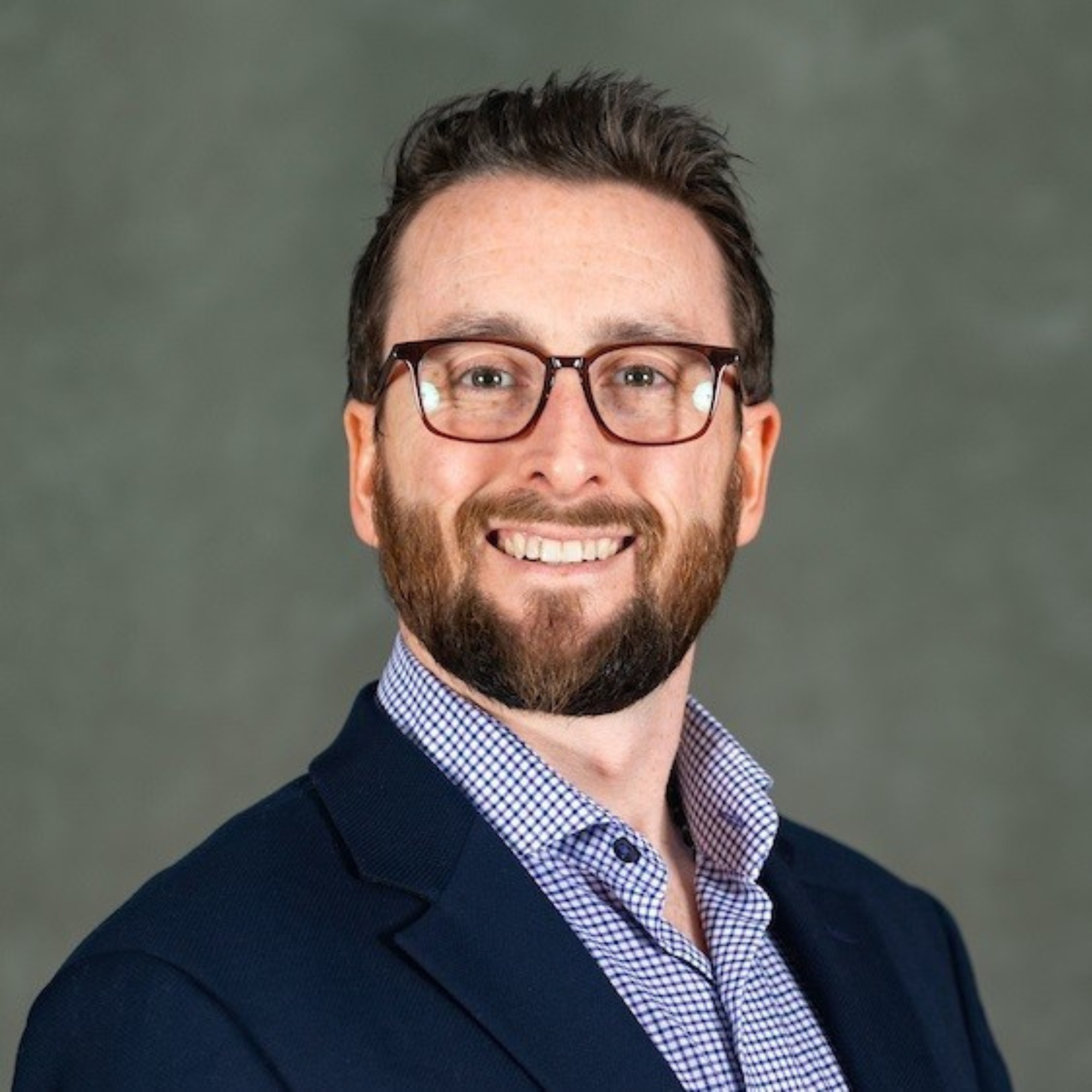 Why Fractional Executives are the Future of Work