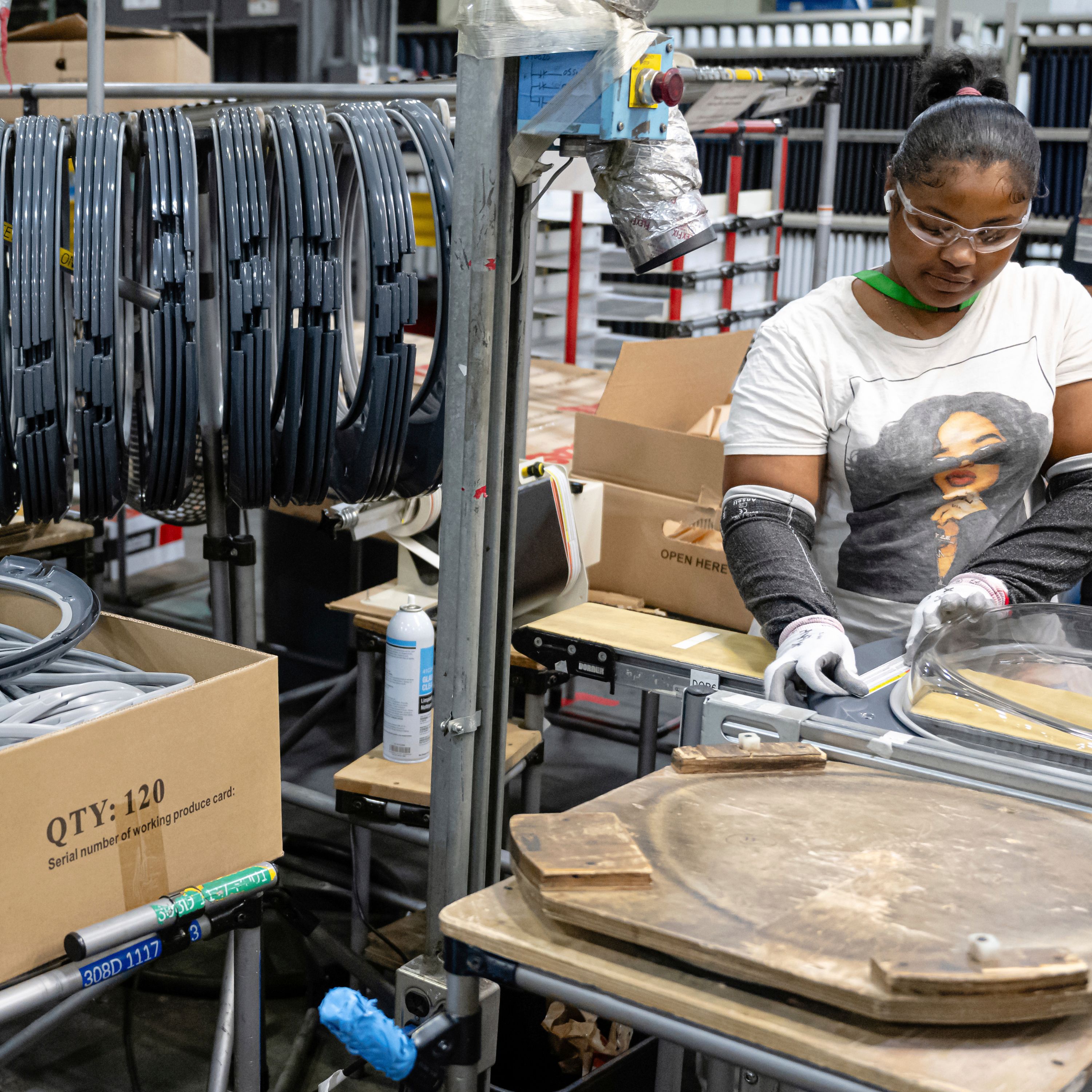 Fed Survey: Americans Losing Faith in Job Market