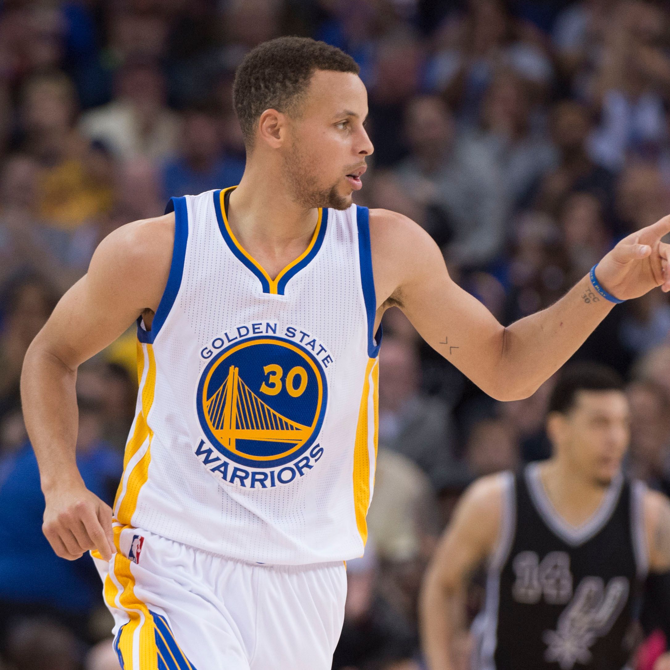 Ep 192:  Steph Curry talks family, social media and the NBA MVP race episode artwork
