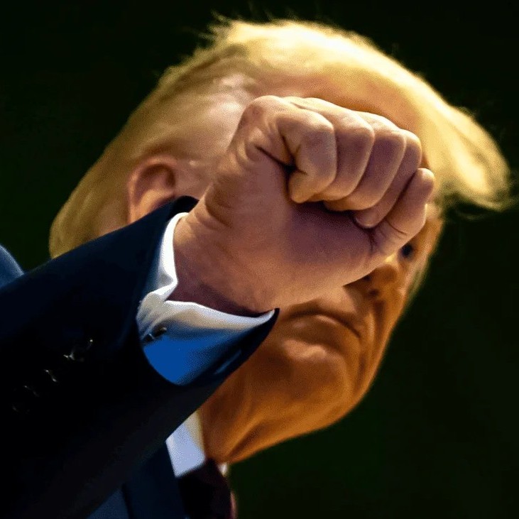 251. ¿Es Donald Trump un fascista?