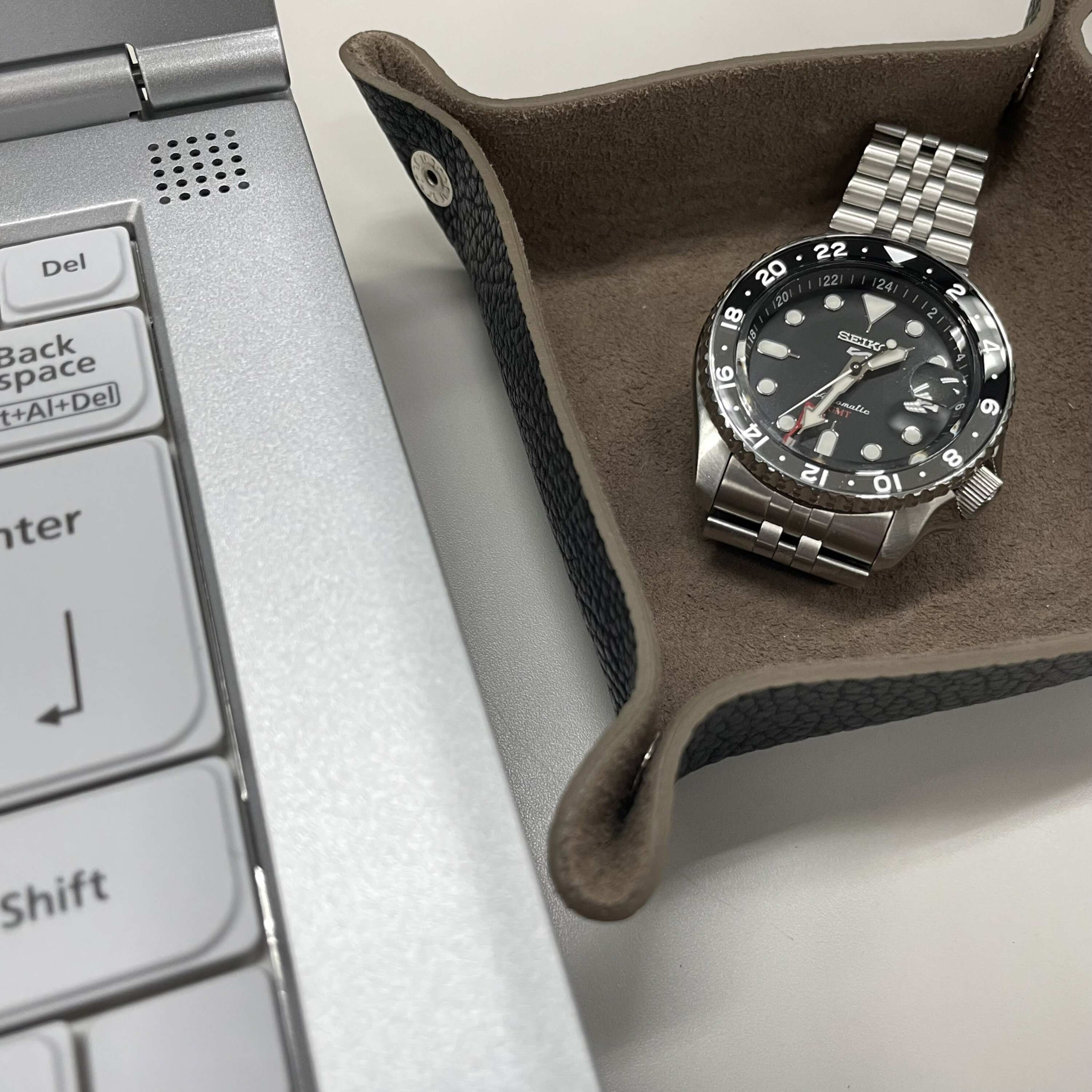 #37　日付や時刻はスマホで確認!?　理解され難い「腕時計好きあるある」