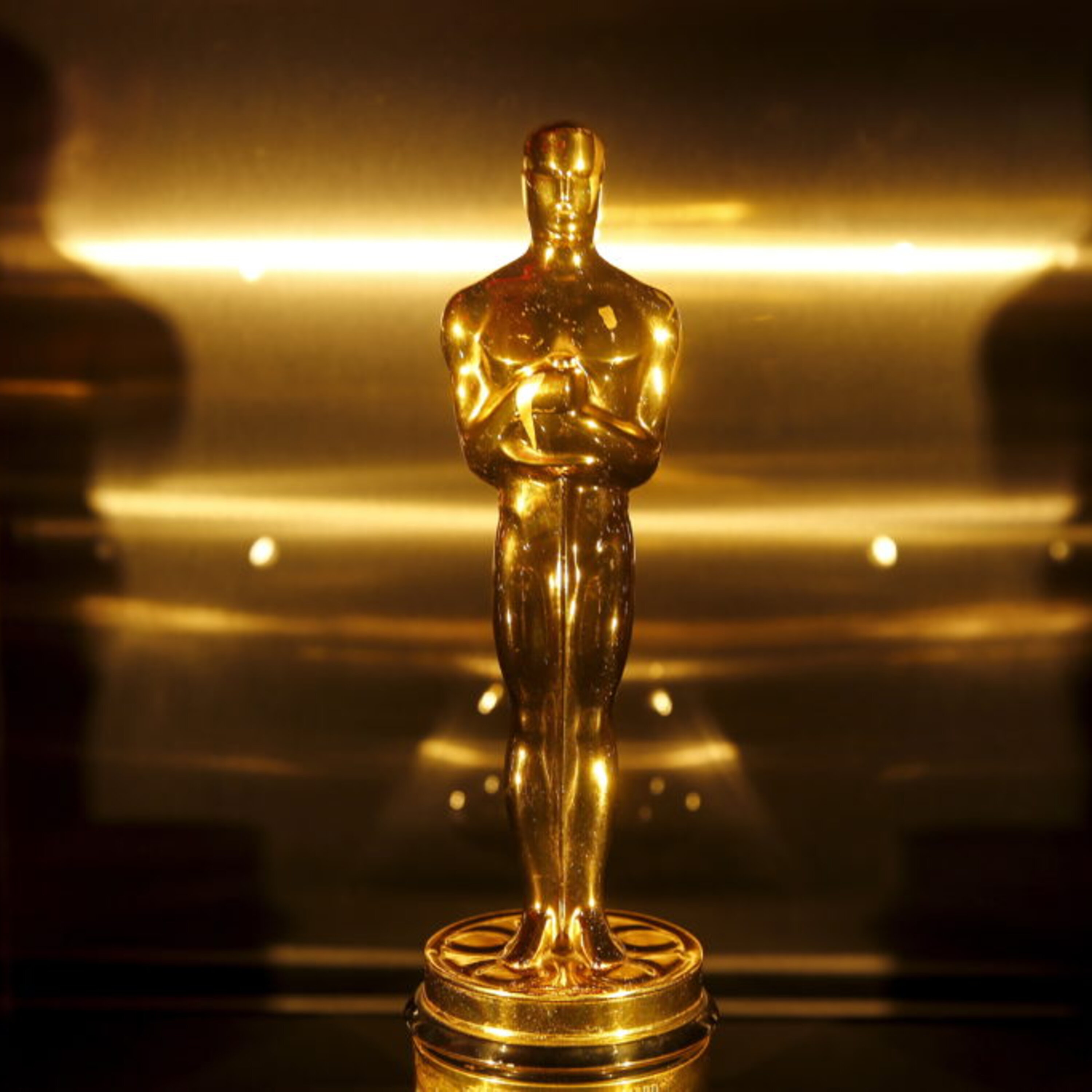 Talking Oscar Nominations with Amy, Chandler and DJ Manny episode artwork