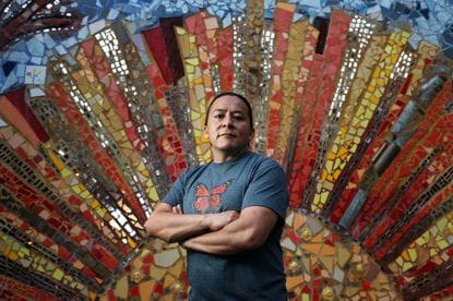 Episode 480 Featuring Nestor Gomez - Storyteller Extraordinaire, Writer, Producer, Activist episode artwork