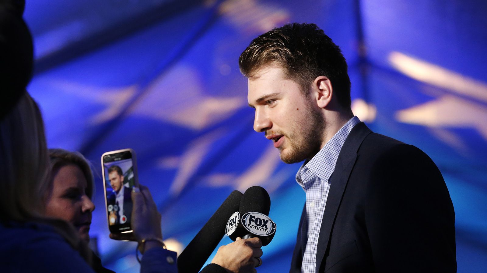 Is The Mavericks’ Luka Doncic the NBA Rookie of the Year? episode artwork