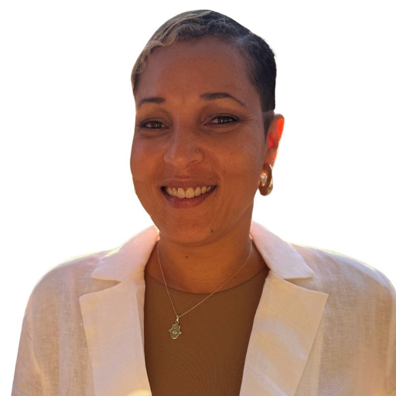 388: From Jamaica to Jordan: Finding Belonging and Challenging Western Narratives Through Travel with Janine Jervis