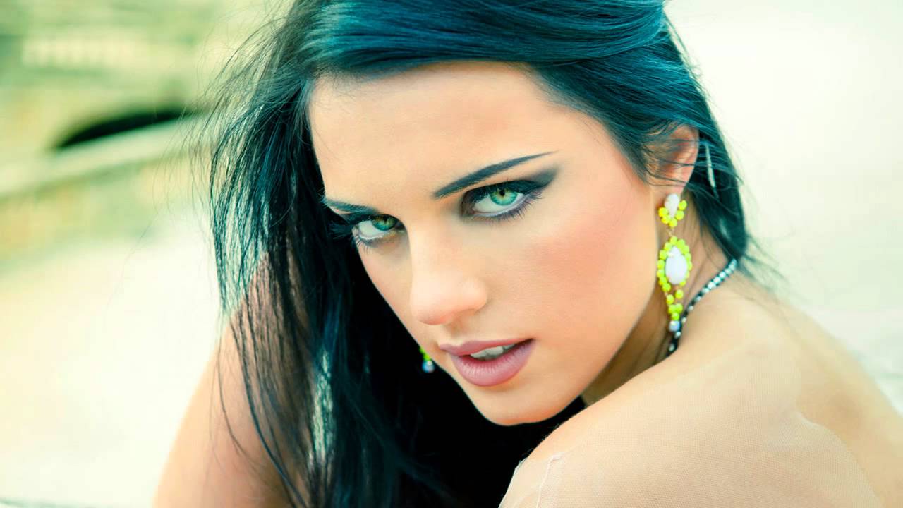 TRL - Only Green Eyes Need Apply