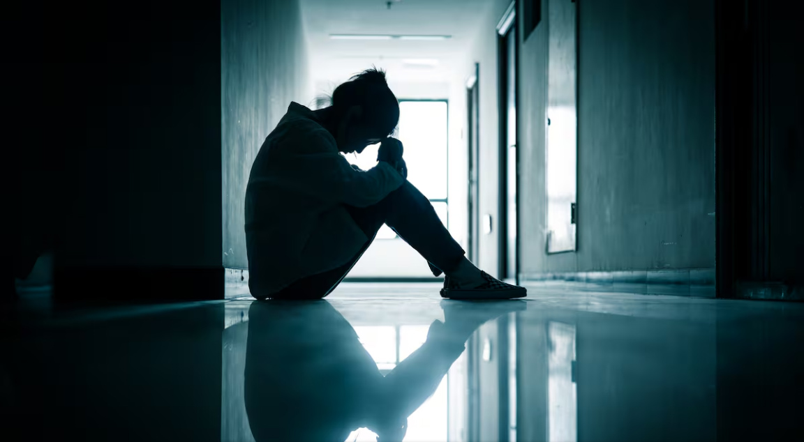 Prevenir el suicidio en la universidad: La urgencia de un Plan Nacional