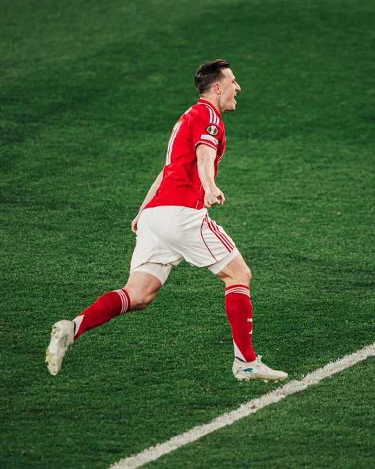 HALF-TIME LEAD! Nottingham Forest 1-0 Aston Villa: The 1865 European Match Report, 30th April