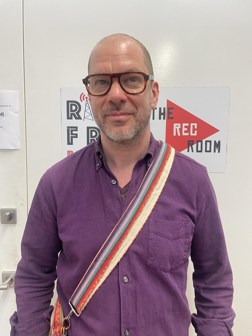 Dr. Lisa Gives a Sh*t