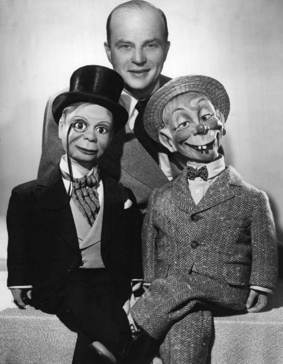 Edgar Bergen & Charlie McCarthy - Guest-Janet Blair episode artwork